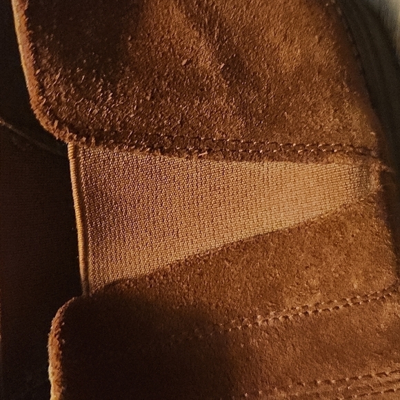 CLARKS Brown  Booties  size 9.5 Cushion Stretch - Picture 3 of 5